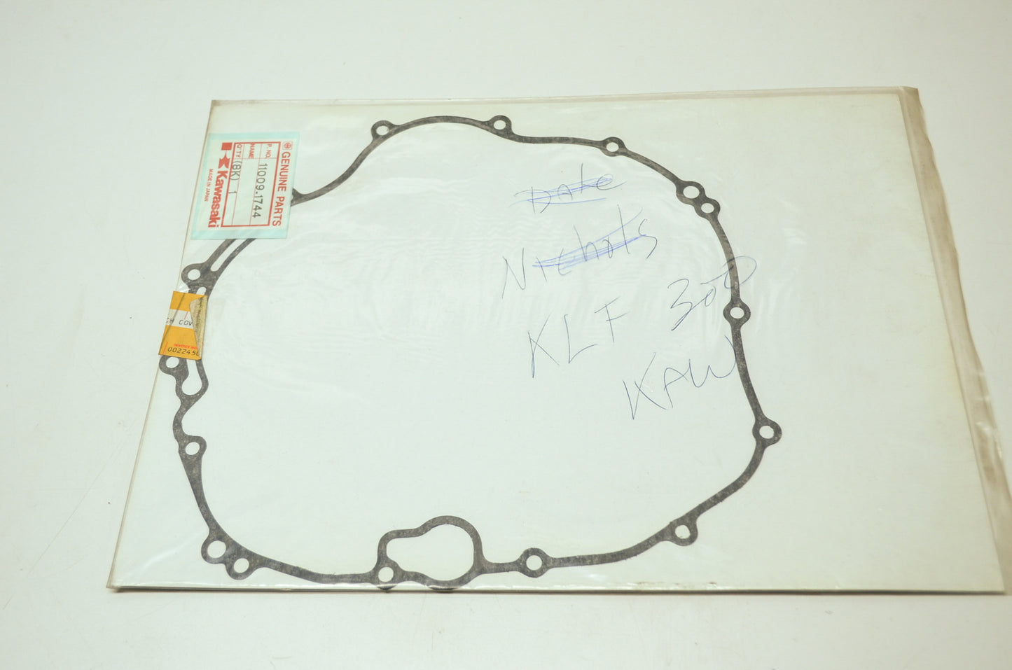OEM Kawasaki 11060-1230 Clutch Cover Gasket NOS