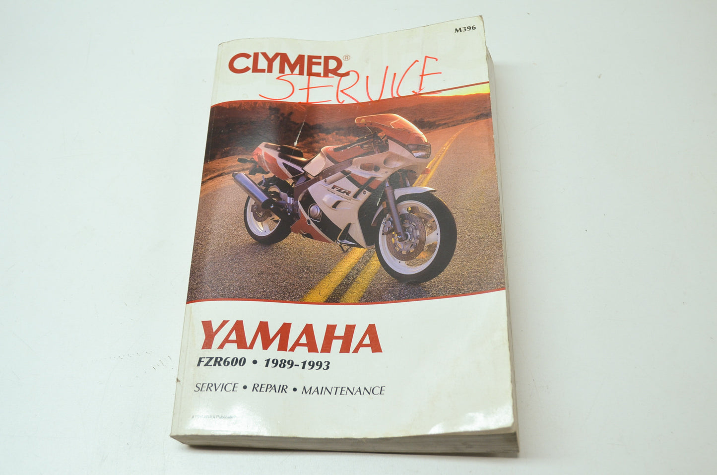 Clymer Yamaha 1989-1993 FZR600 Service Manual 0-89287-592-5