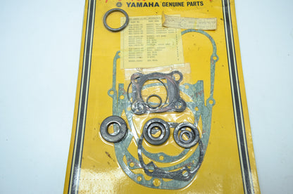 NEW OEM Yamaha Gasket Kit DT100 A/B/C 437-00000-21-00 NOS