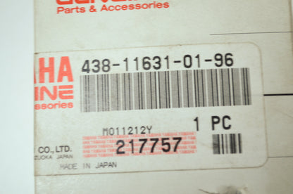 OEM Yamaha 438-11631-01-96 Piston STD NOS