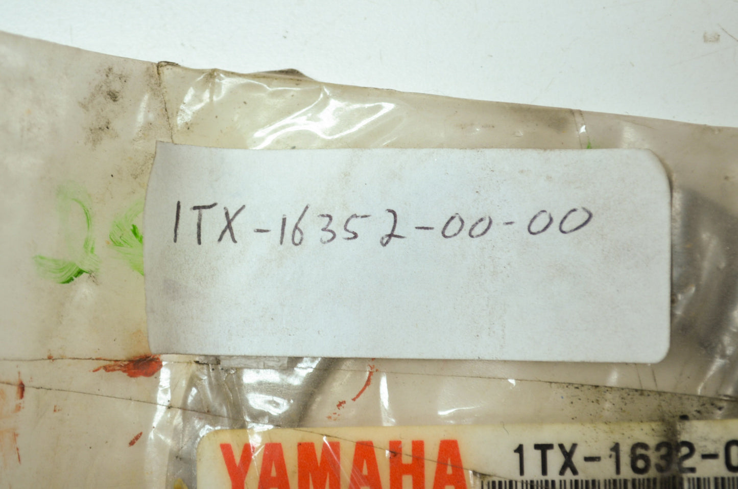 OEM Yamaha 1TX-16352-00-00 Pressure Plate 2 NOS