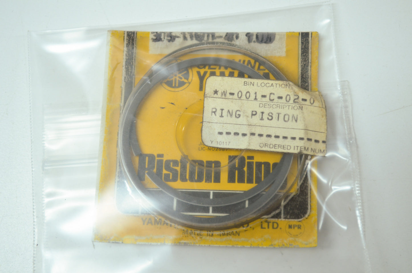 OEM Yamaha 305-11601-20-00 Piston Ring Set 2 NOS