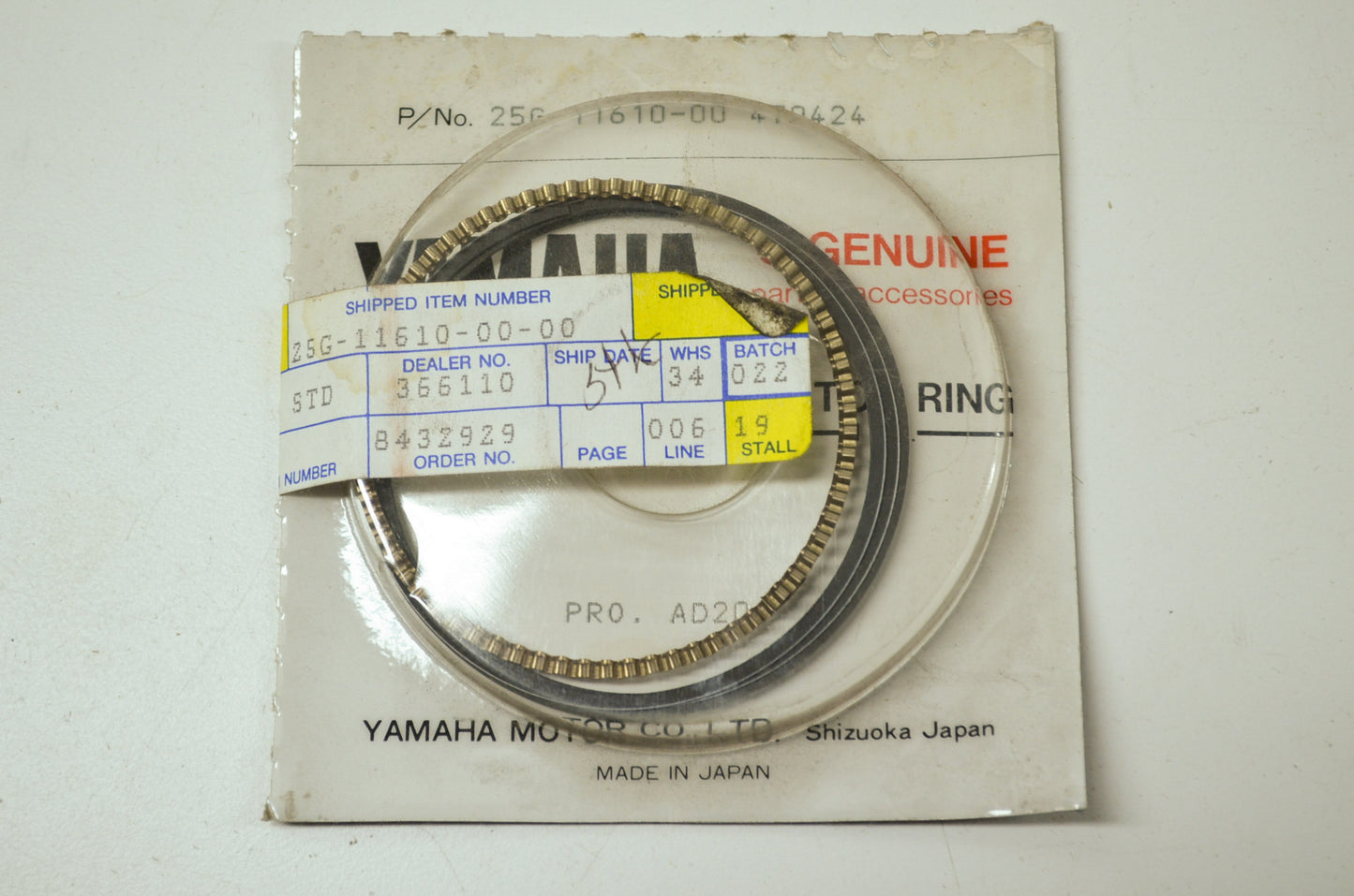 OEM Yamaha 25G-11610-00-00 Piston Ring Set STD NOS
