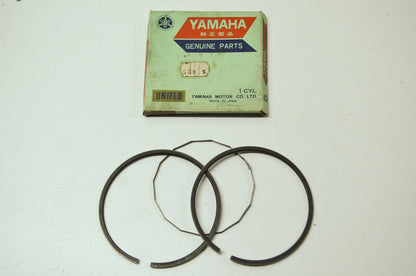 OEM Yamaha 275-11601-10-00 Piston Ring 1st Set NOS