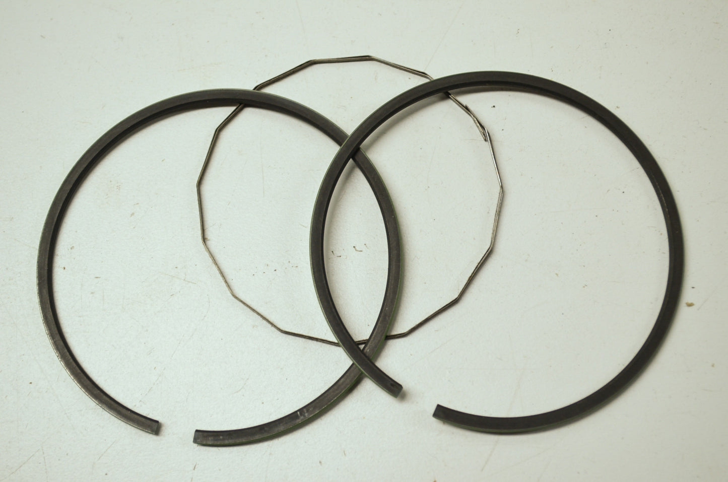 OEM Yamaha 275-11601-10-00 Piston Ring 1st Set NOS