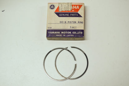 OEM Yamaha 3R3-11601-10-00 Piston Ring 1st Set NOS