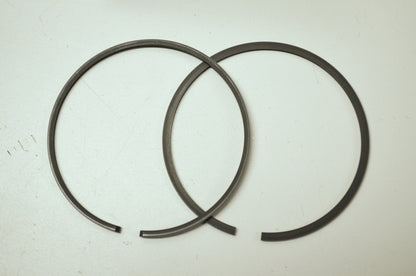 OEM Yamaha 1M1-11610-10-00 Piston Ring 1st Set NOS