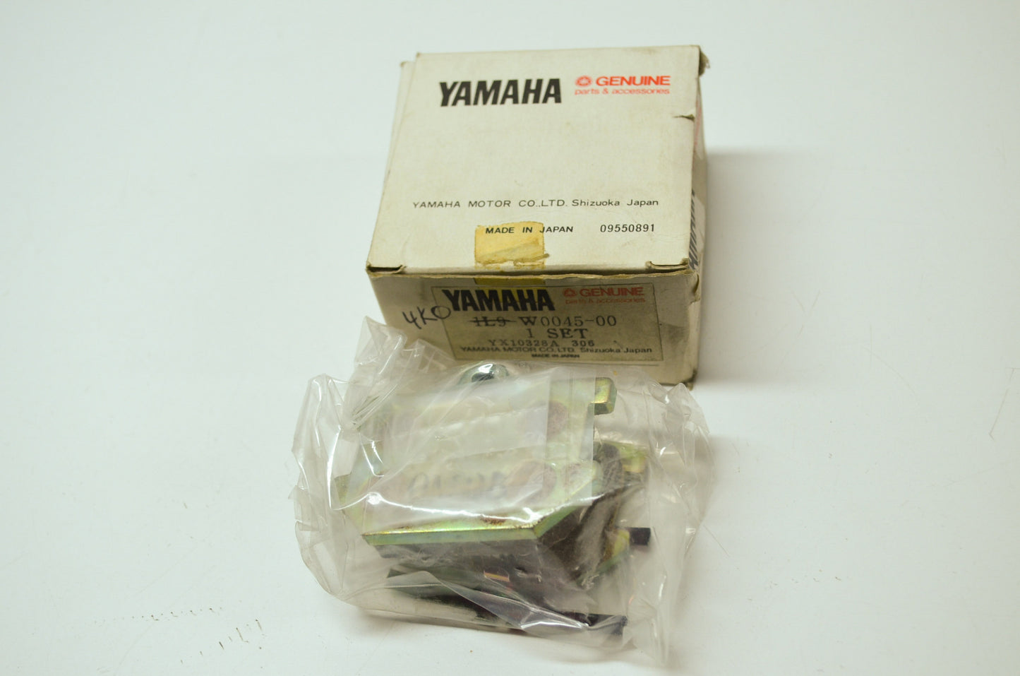 OEM Yamaha 1L9-W0045-00-00 Front Brake Pad Kit NOS