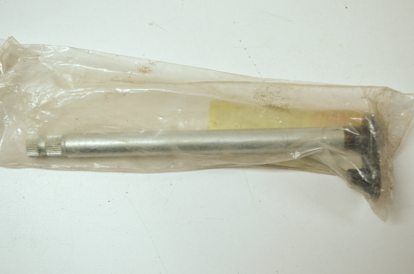 OEM Yamaha 5L9-E8101-00-00 Shifter Shaft Assembly 1 NOS