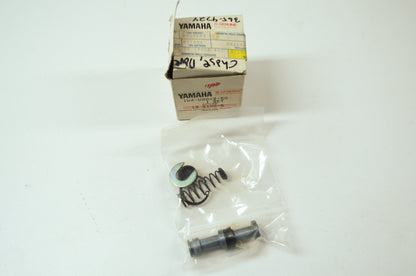 OEM Yamaha 1U4-W0042-50-00 Master Cylinder Kit NOS