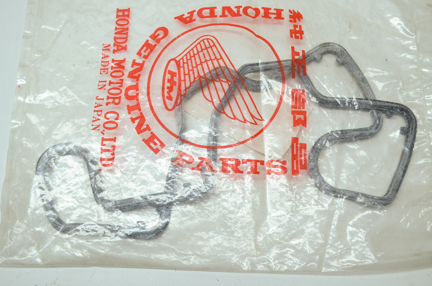 OEM Honda 12391-MB4-000 Cylinder Head Cover Gasket A NOS