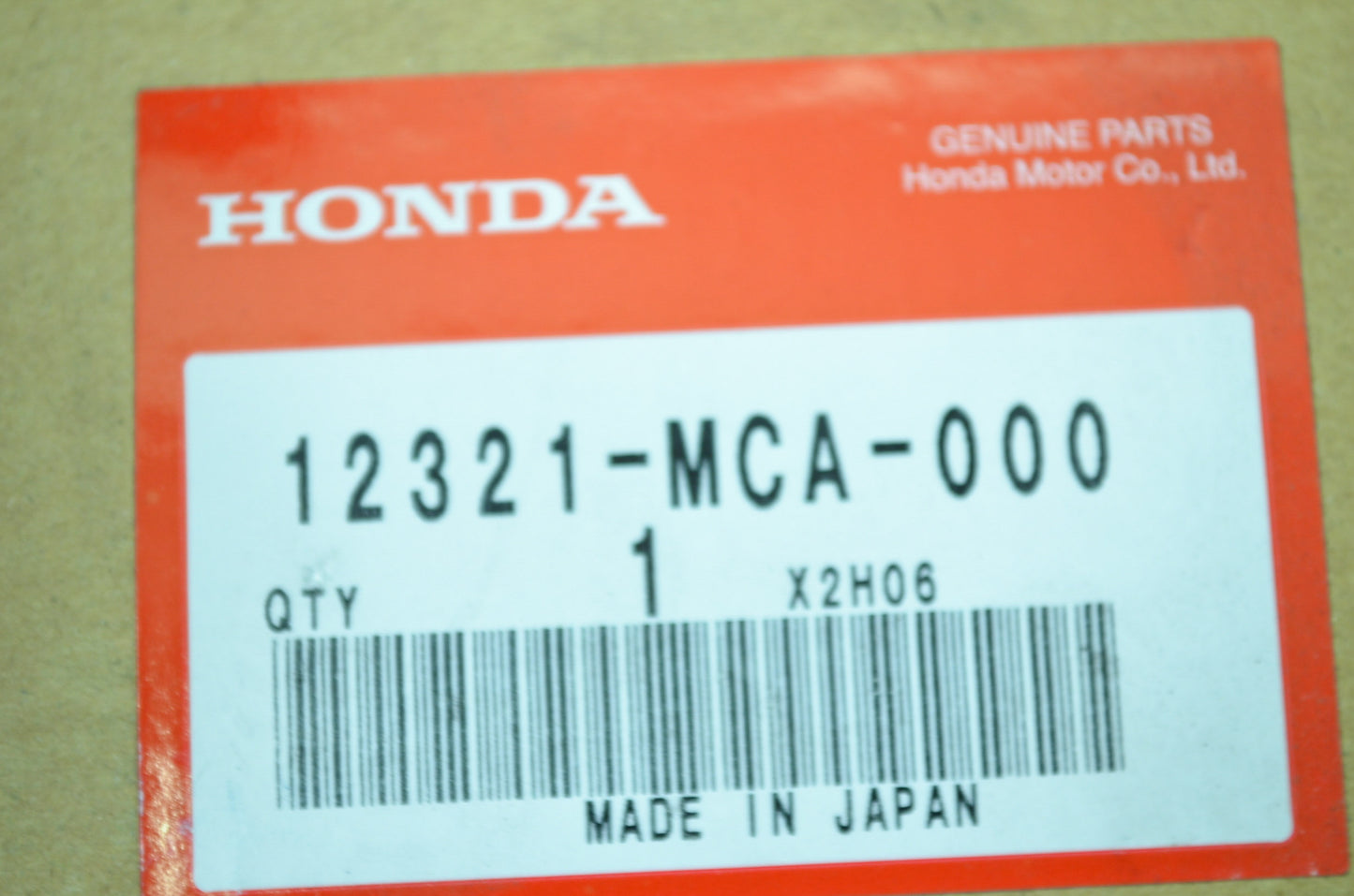 OEM Honda 12321-MCA-000 Right Cylinder Head Side Cover