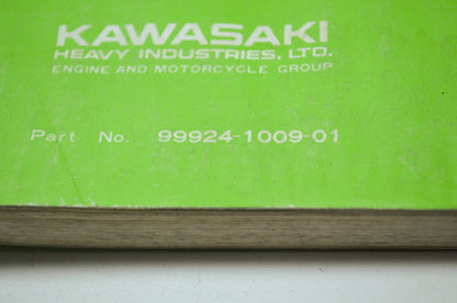 OEM Kawasaki 99924-1009-01 Service Manual KZ200
