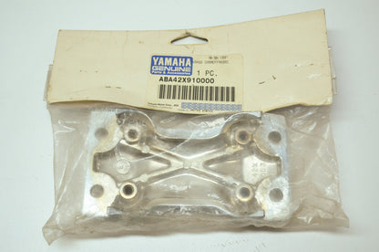 NEW OEM Yamaha Chrome Fork Bridge Virago ABA-42X91-00-00 NOS