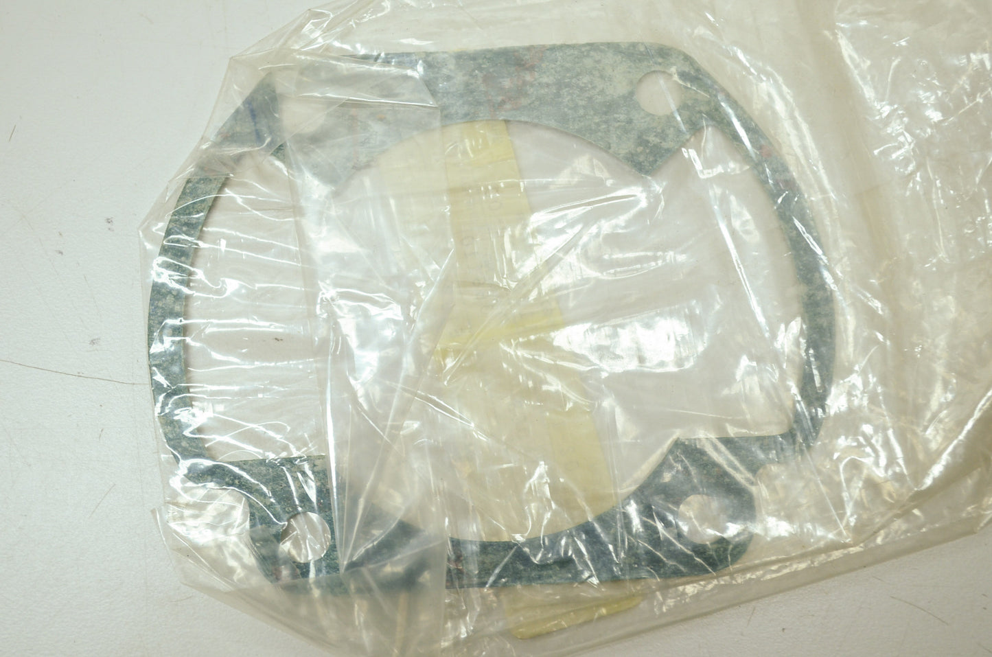 OEM Yamaha 1L8-11351-00-00 Cylinder Gasket NOS