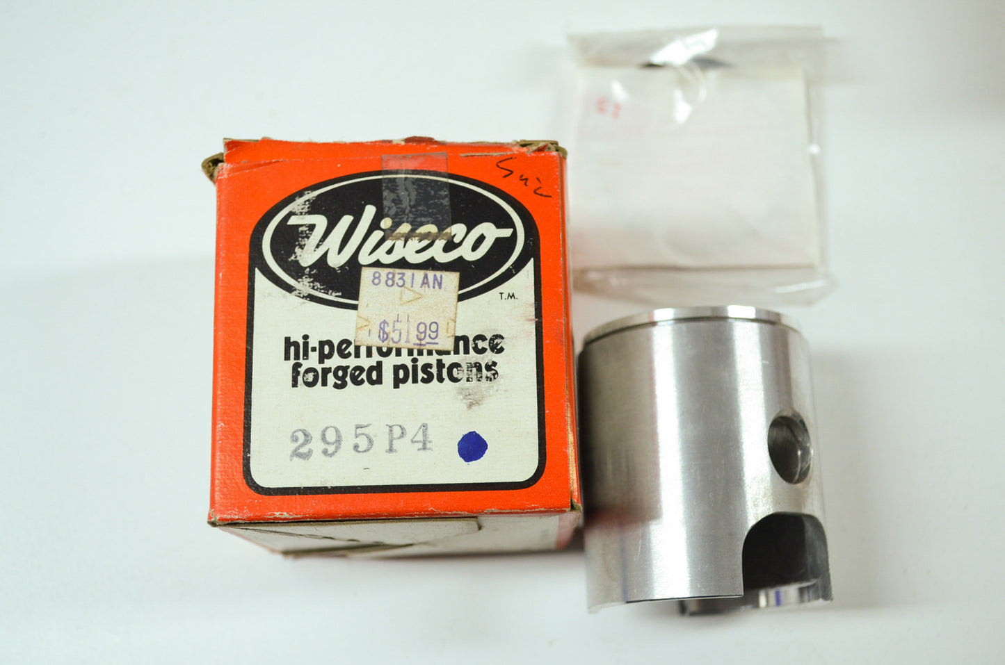 Wiseco 295P4 Suzuki Piston Set 74-75 TM100 NOS