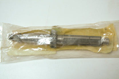 OEM Yamaha 4ES-17411-01-00 Main Axle NOS