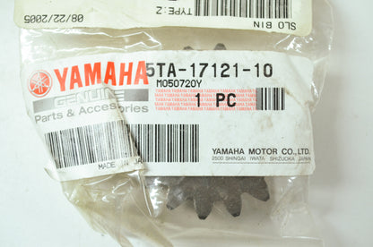 OEM Yamaha 5TA-17121-10-00 Pinion Gear 2nd NOS