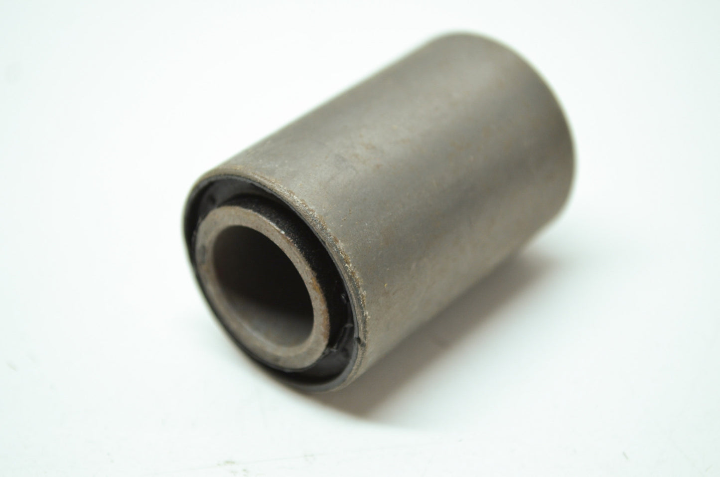 OEM Yamaha 174-22123-00-00 Bushing 1 NOS