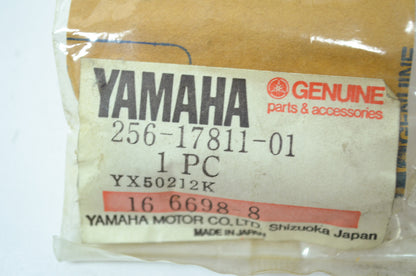 OEM Yamaha 256-17811-01-00 Tachometer Gear Housing NOS