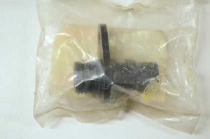 OEM Yamaha 4L0-17811-00-00 Tachometer Gear Housing NOS