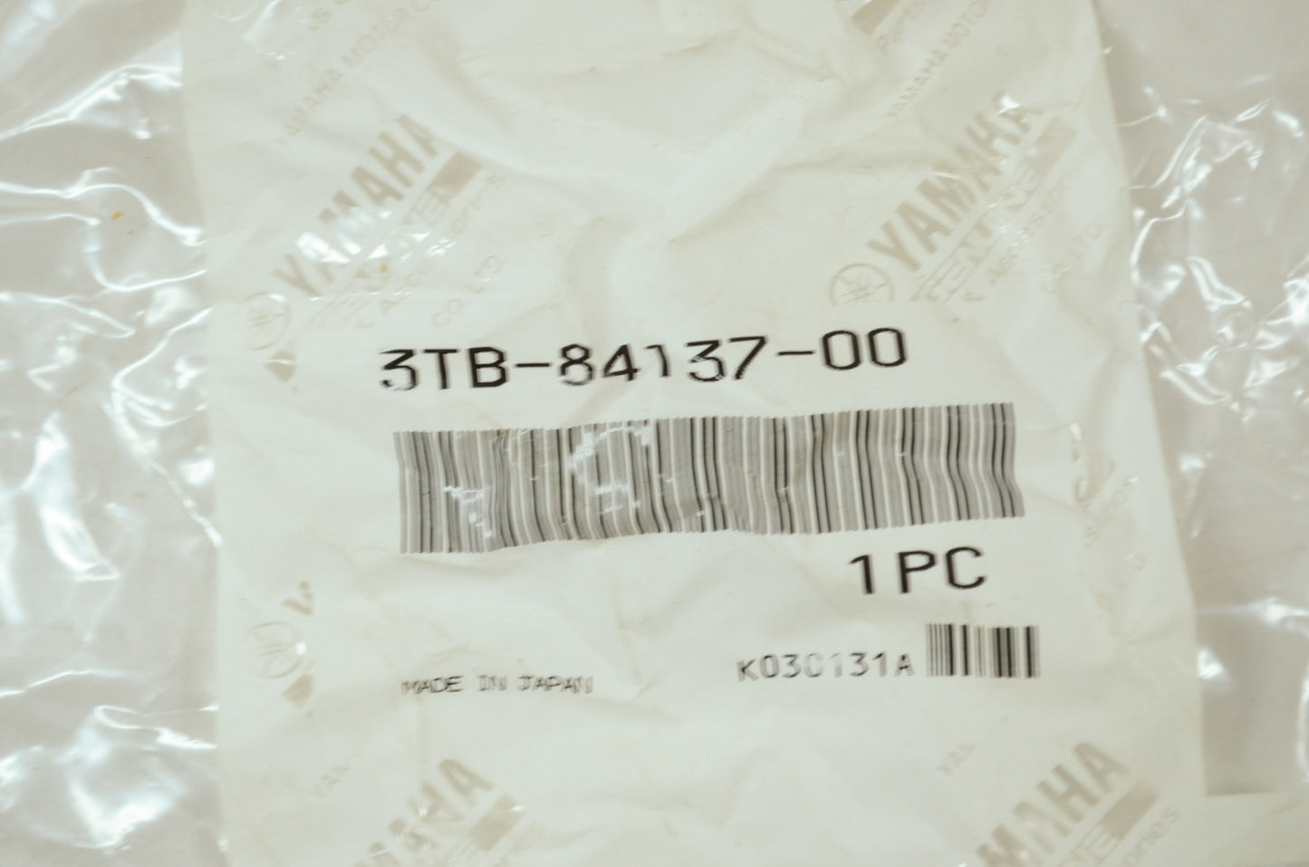 OEM Yamaha 3TB-84137-00-00 Special Bolt NOS