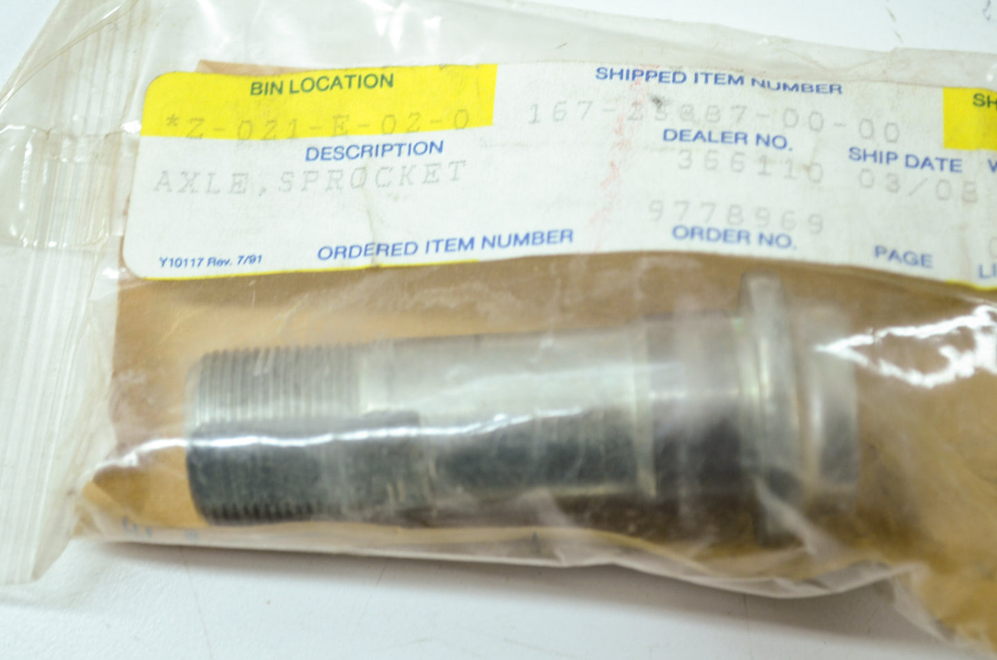 New OEM Yamaha 167-25387-00-00 Axle Sprocket NOS
