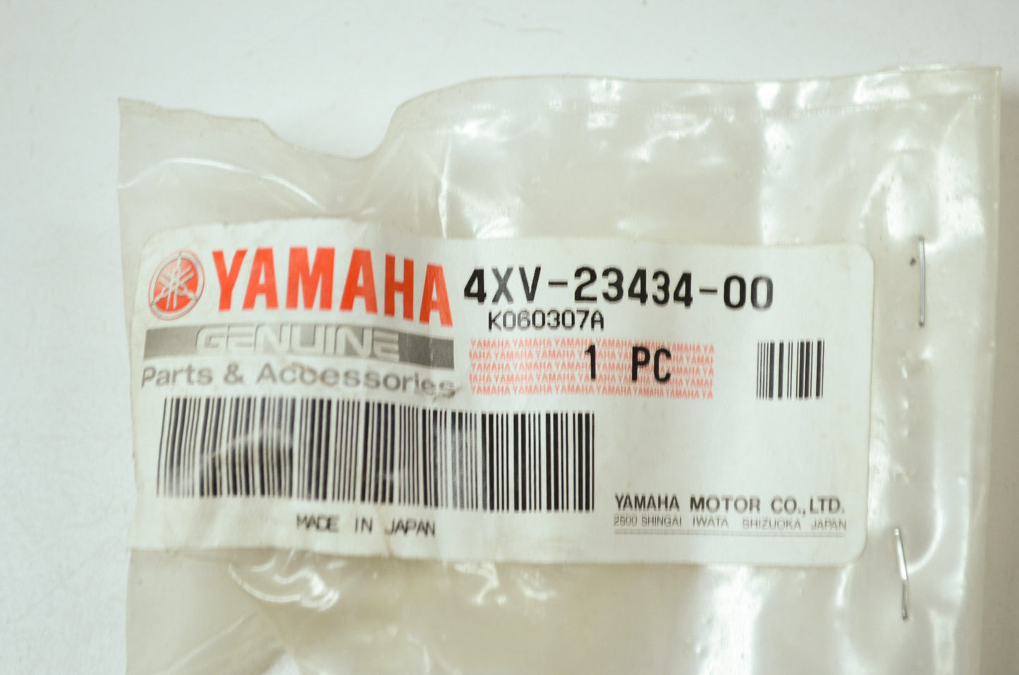 OEM Yamaha 4XV-23434-00-00 Holder Damper NOS