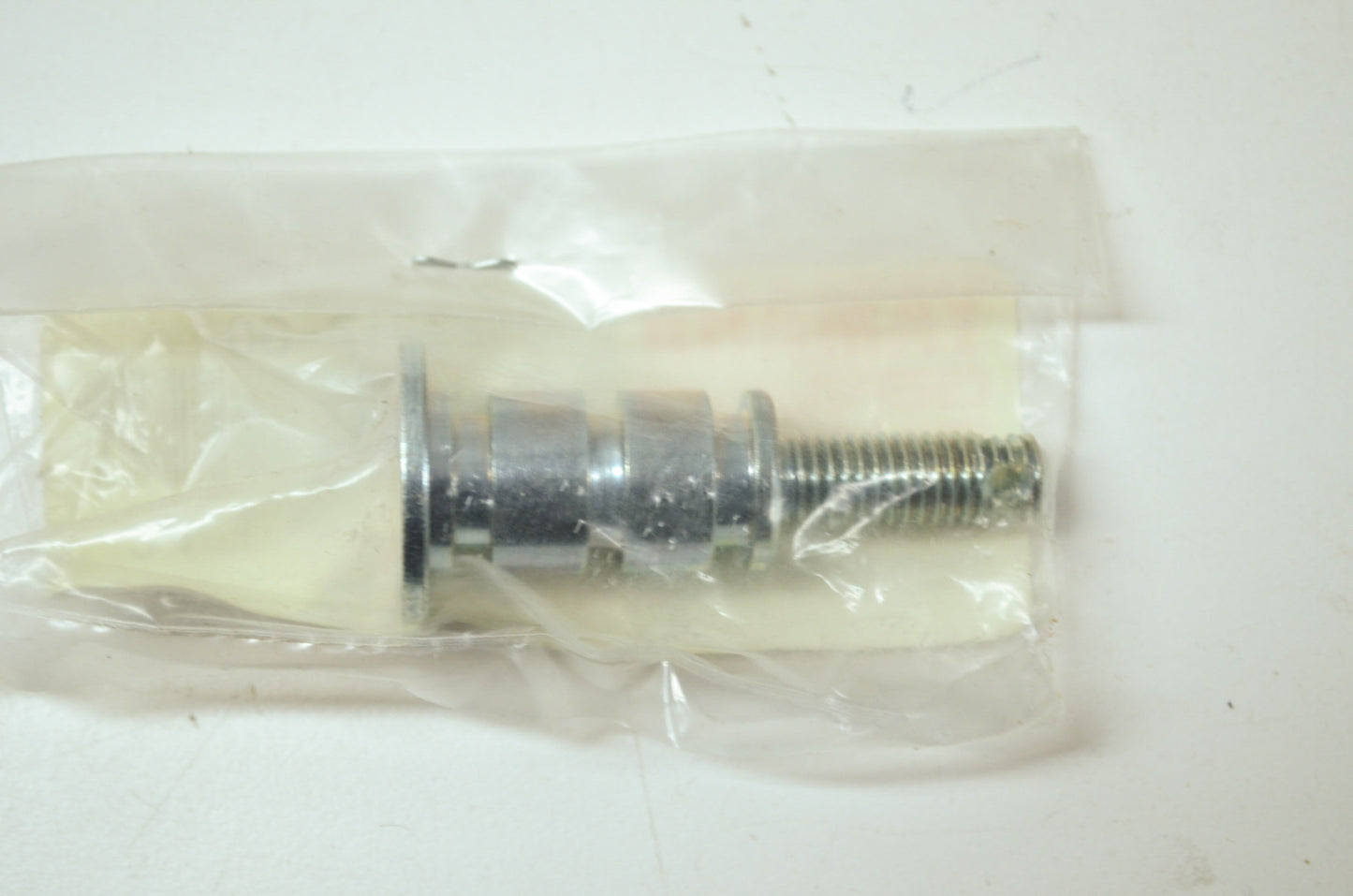 OEM Yamaha 5JG-27217-00-00 Bolt NOS