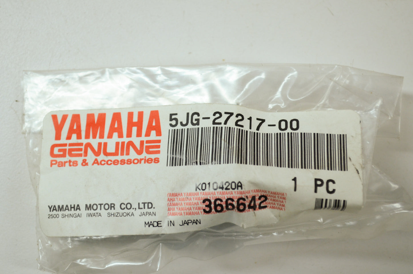 OEM Yamaha 5JG-27217-00-00 Bolt NOS