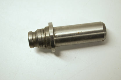 OEM Yamaha 256-11134-21-00 O/S Exhaust Valve Guide 1 NOS