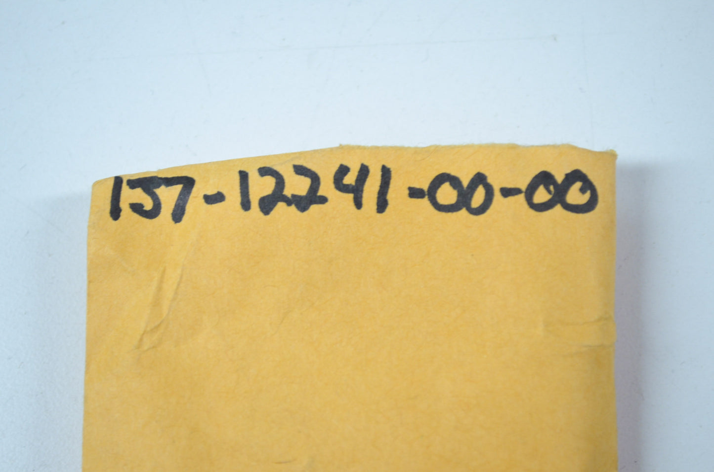 OEM Yamaha 1J7-12241-00-00 Stopper Guide 2 NOS