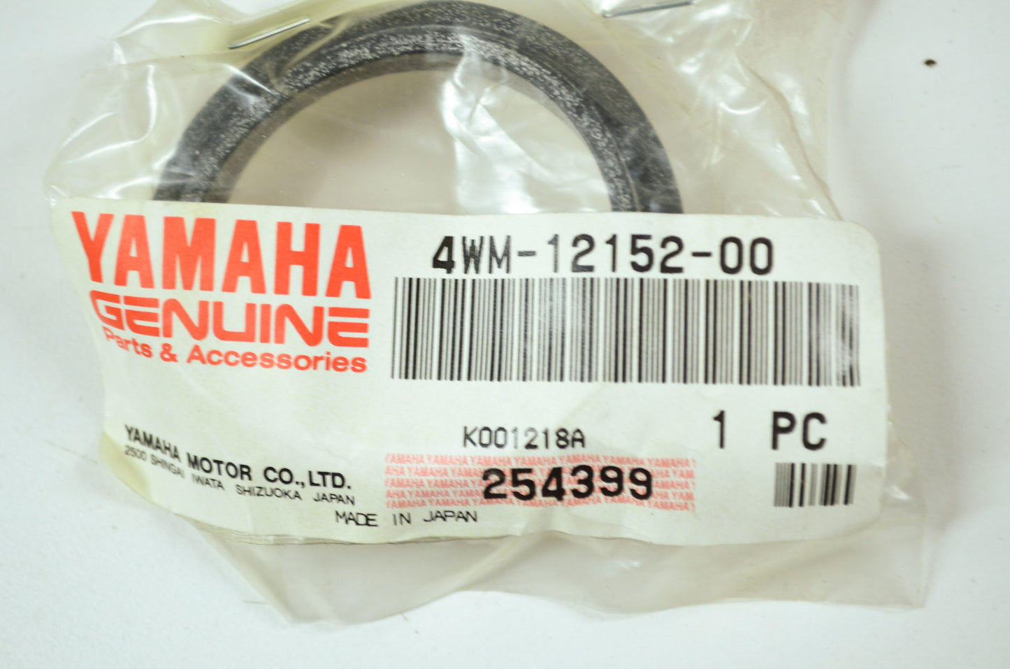 OEM Yamaha 4WM-12152-00-00 Rocker Arm Support NOS
