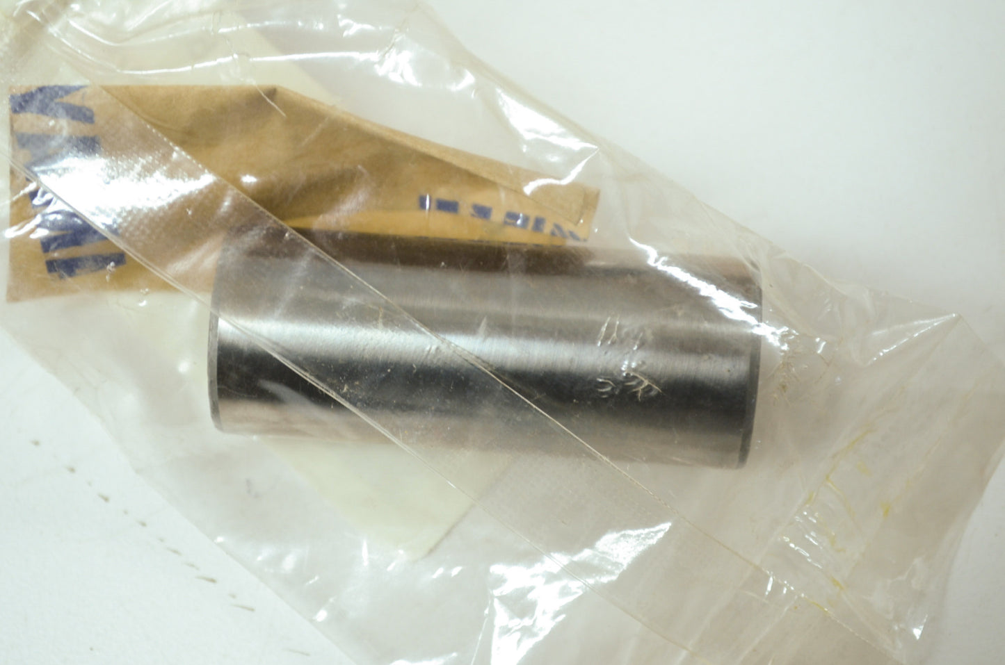 OEM Yamaha 3M5-11681-00-00 Crank Pin 1 NOS