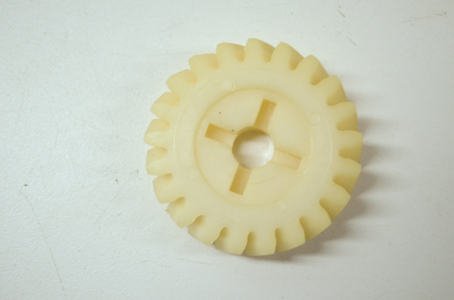 OEM Yamaha 1A1-13178-00-00 Pump Drive Gear NOS