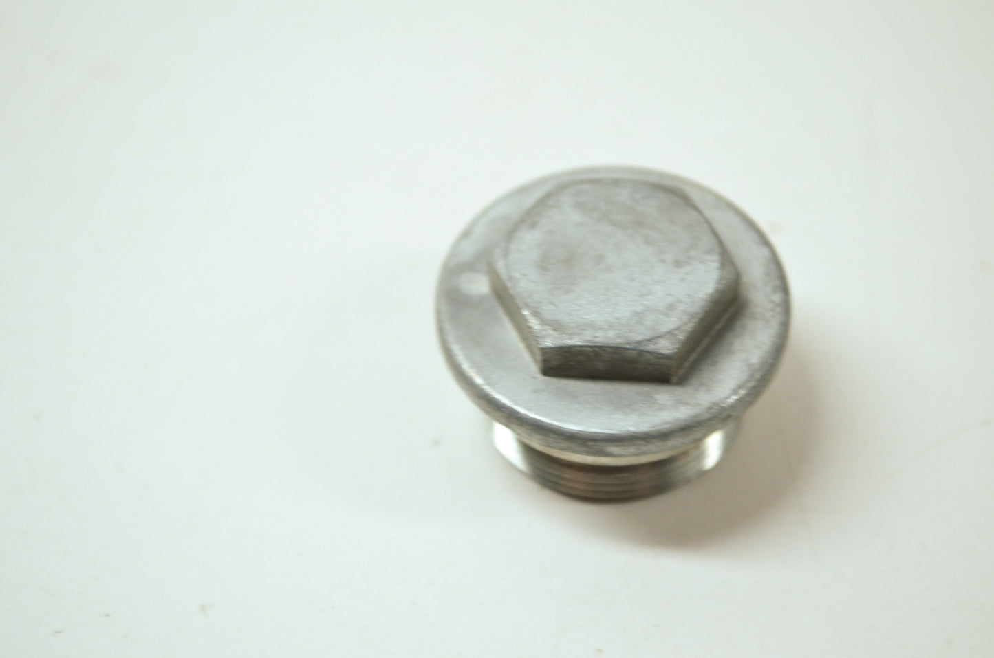 OEM Yamaha 2K6-14115-00-00 Screw Plug NOS