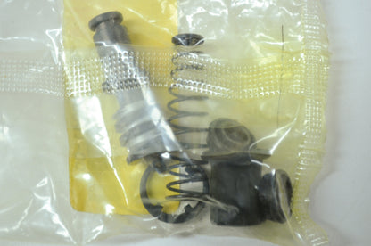 OEM Yamaha 4H7-W0041-00-00 Master Cylinder Kit NOS