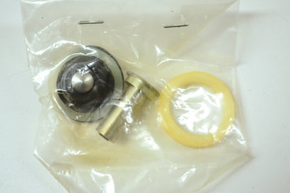 OEM Yamaha 3L6-W0018-00-00 Plunger Kit NOS