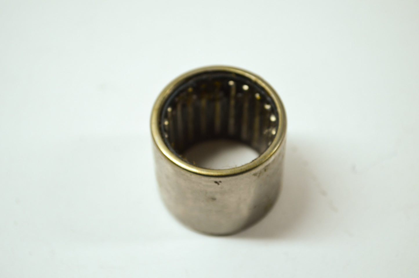 OEM Yamaha 93320-32403-00 Cylinder Bearing #20 NOS