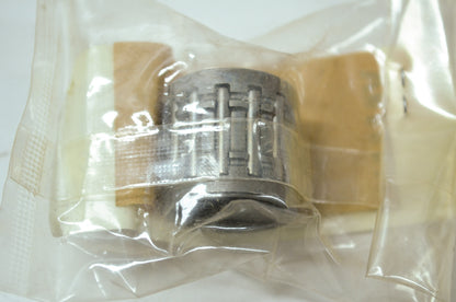 New OEM Yamaha 93310-418E9-00 Cylinder Bearing #10 NOS
