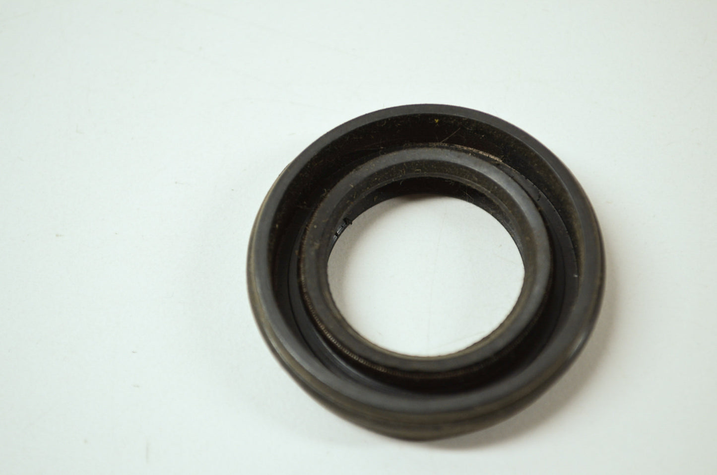 OEM Yamaha 93102-25121-00 Oil Seal Type SD NOS
