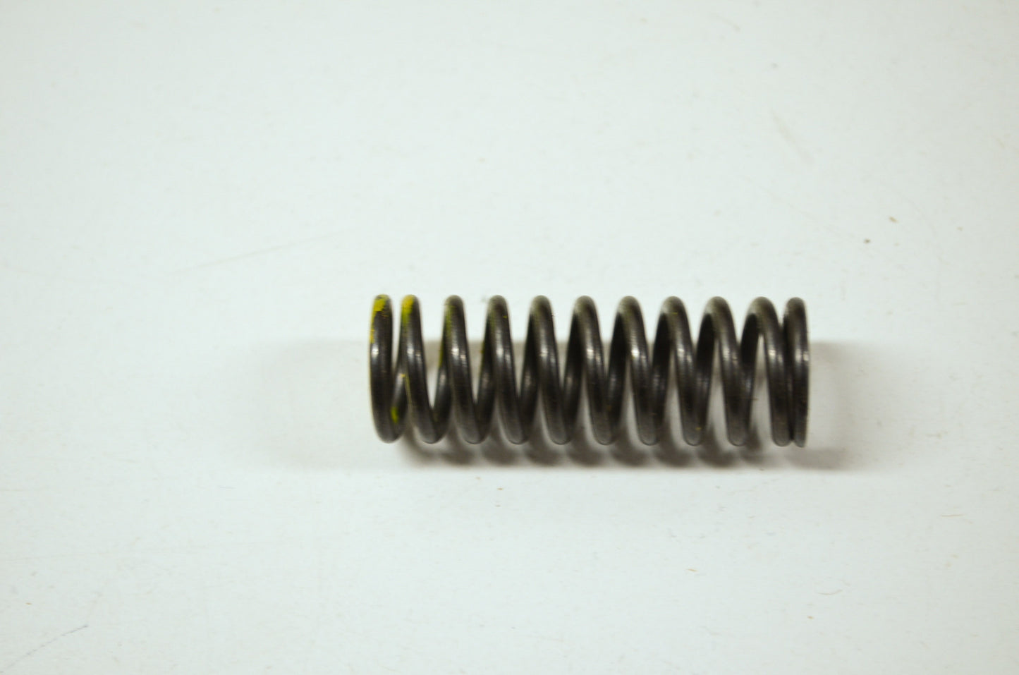 OEM Yamaha 90501-231E9-00 Compression Spring NOS