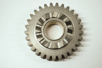 NEW OEM Suzuki Kick Start Gear GN400 SP370 26240-32404 NOS
