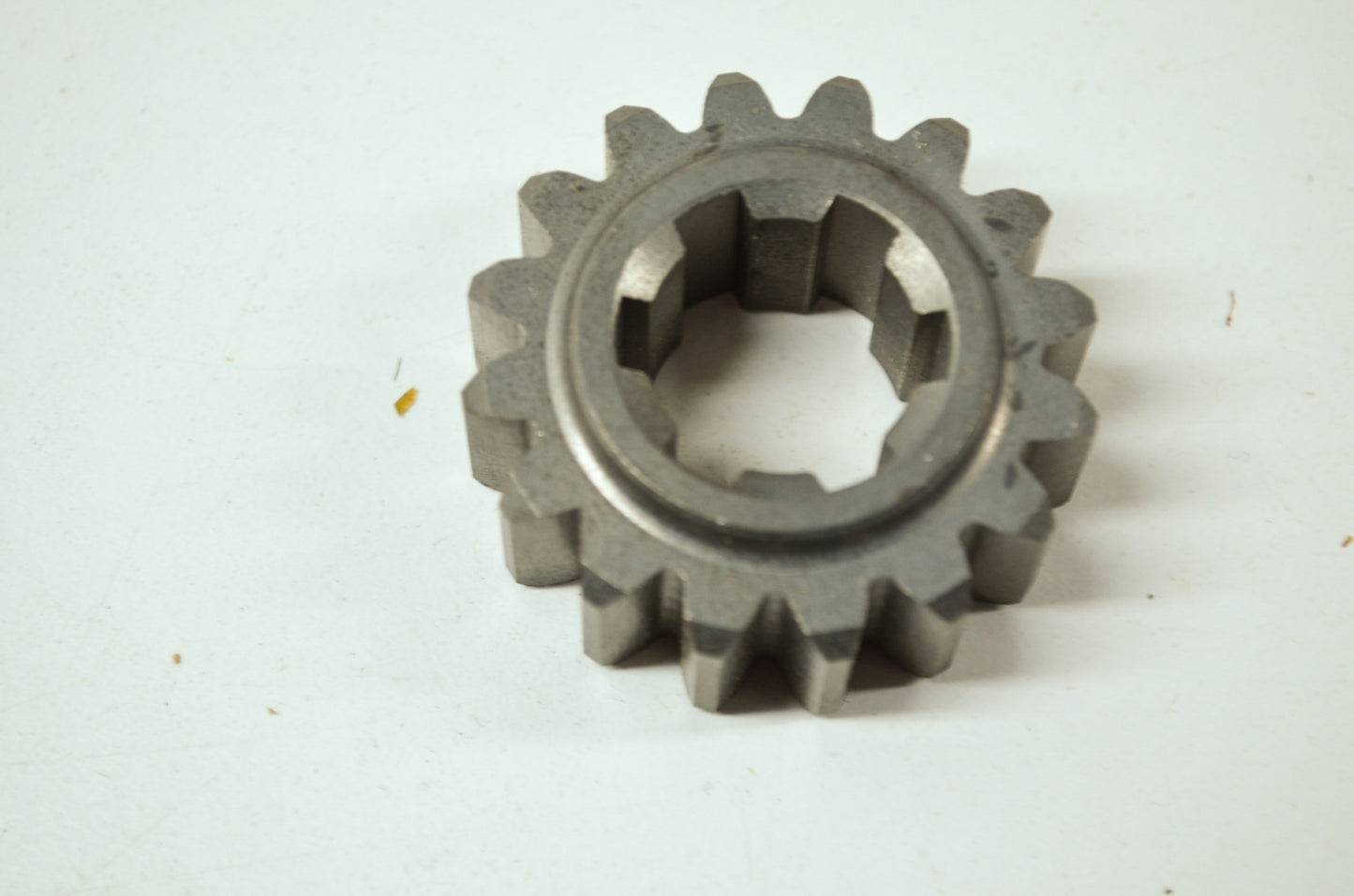 NEW OEM Suzuki Second Gear 86-88 RM250 24221-00B01 NOS