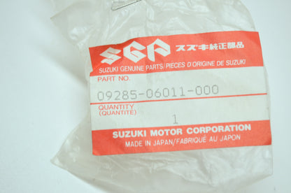 NEW OEM Suzuki Clutch Seal GR650 GS450 GS500 GSX-R1000 09285-06011 NOS