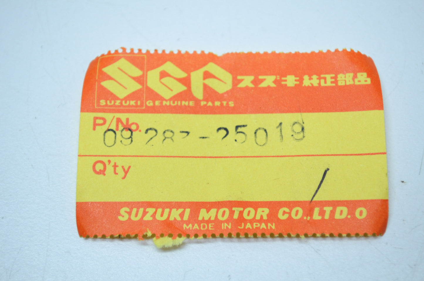 NEW OEM Suzuki Crank Shaft Seal GT250 T350 T250II 09283-25019 NOS