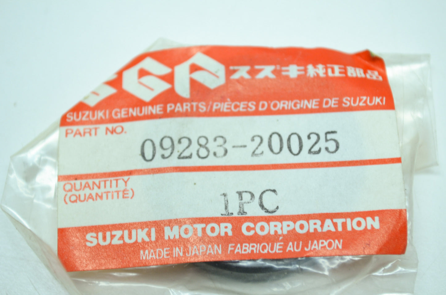 NEW OEM Suzuki Kick Start Seal DR-Z125 GN400 GT185 GT750 09283-20025 NOS