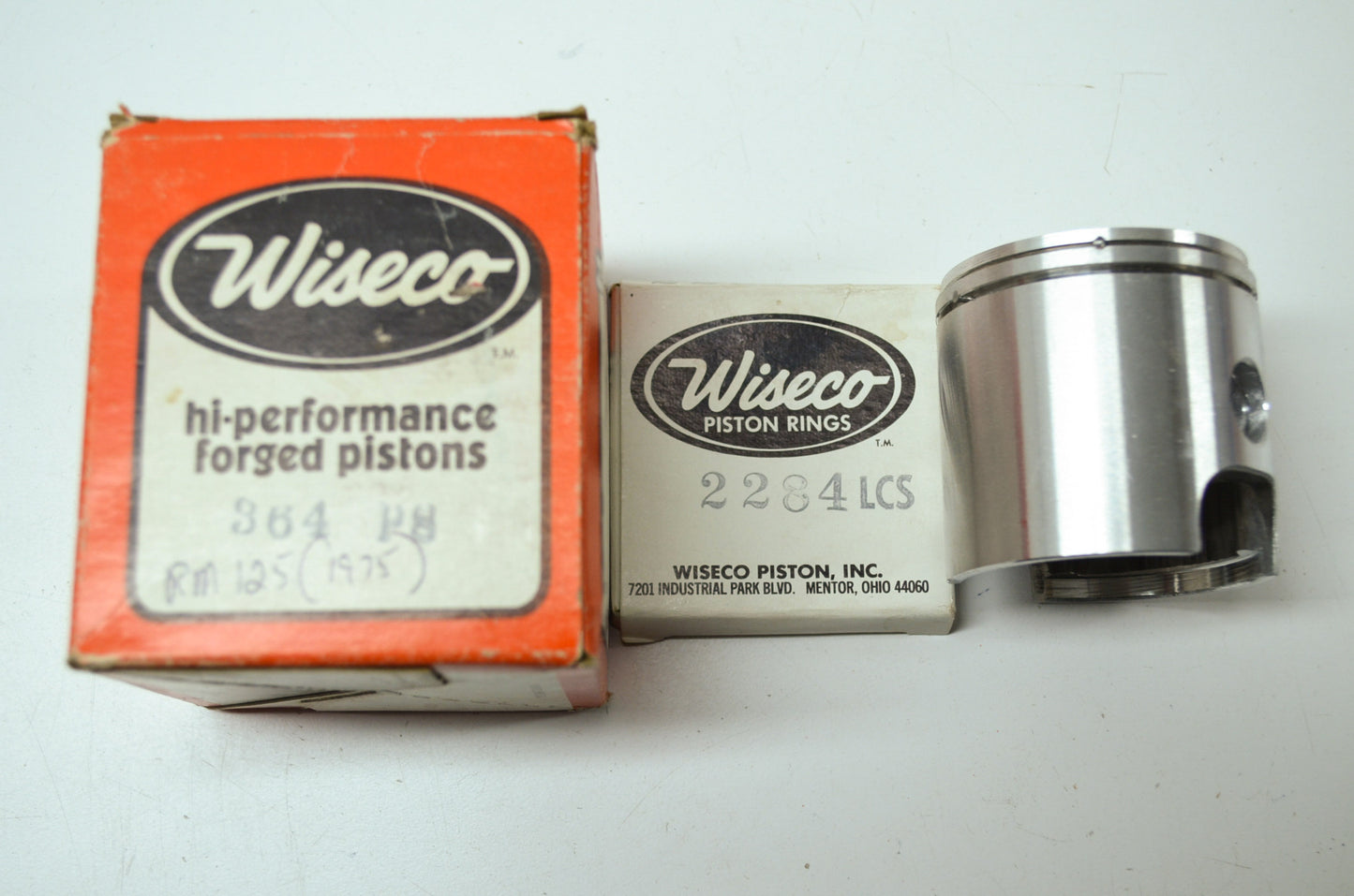 NEW Suzuki Wiseco Piston Set 73-75 RM125 TM125 364P8 NOS