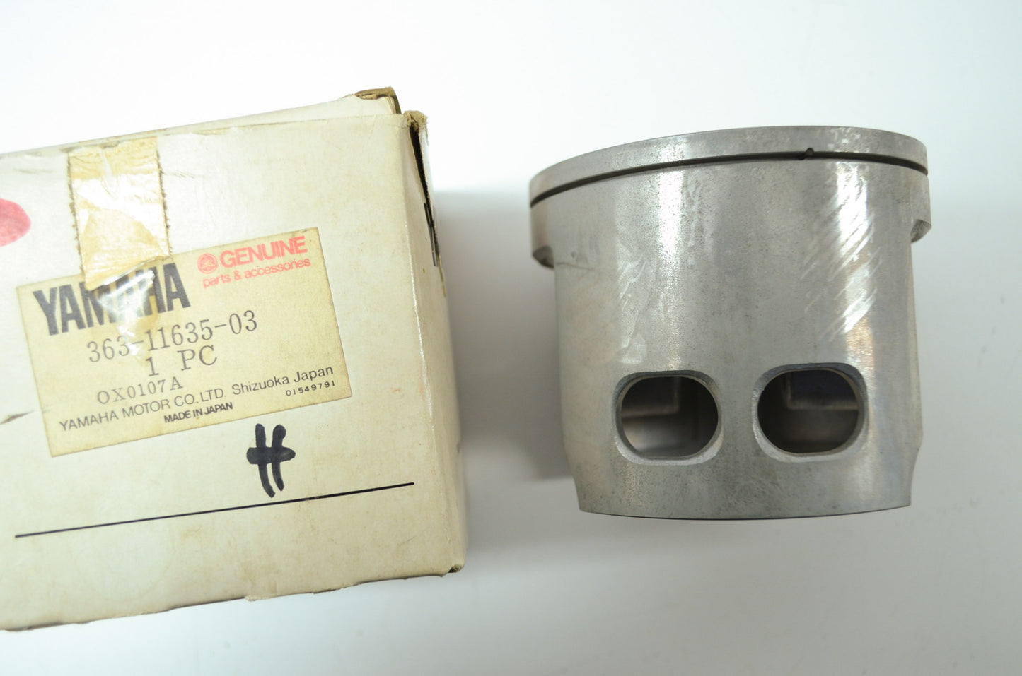 OEM Yamaha 363-11635-03-00 Piston 1 O/S 0.25 NOS