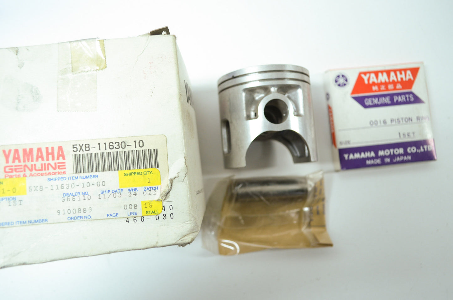 NEW OEM Yamaha Piston 82-83 IT175 5X8-11630-10-00 NOS